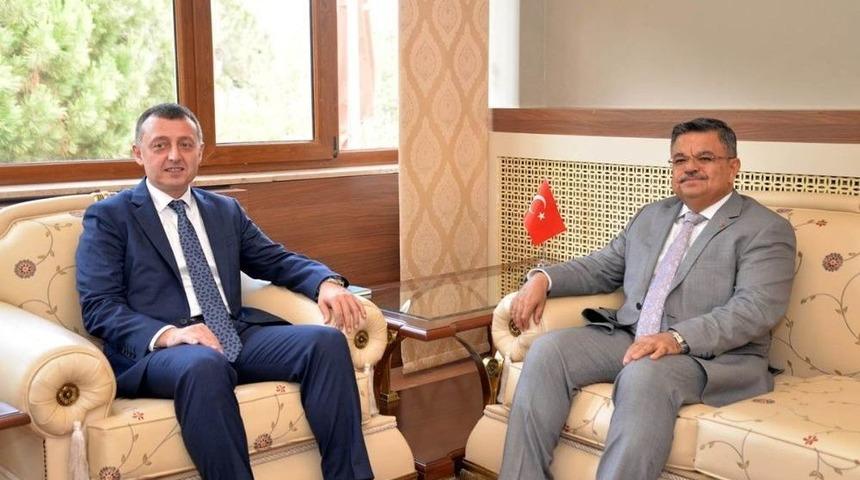 Başkan Yağcı, Vali Büyükakın’a Hayırlı Olsun Ziyaretinde Bulundu