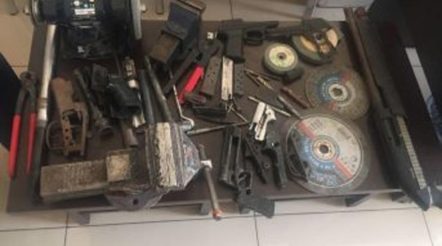 Yasadışı Silah Üretimi Ve Satışı Yapan Şahıslara Operasyon