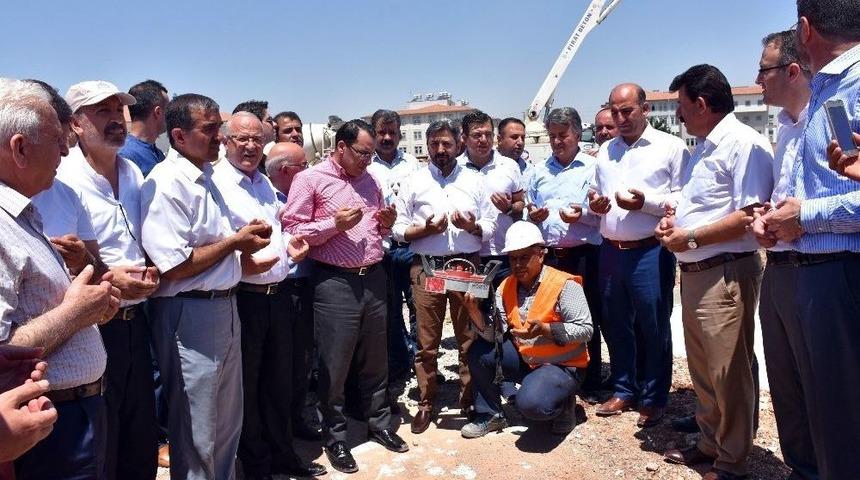 Tbmm Başkanvekili Aydın Okul Temel Atma T&ouml;renine Katıldı