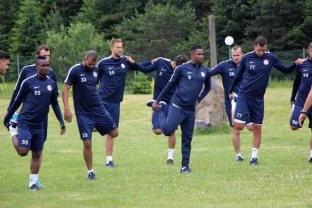 Antalyaspor'da Eto'o Gerede Kampında