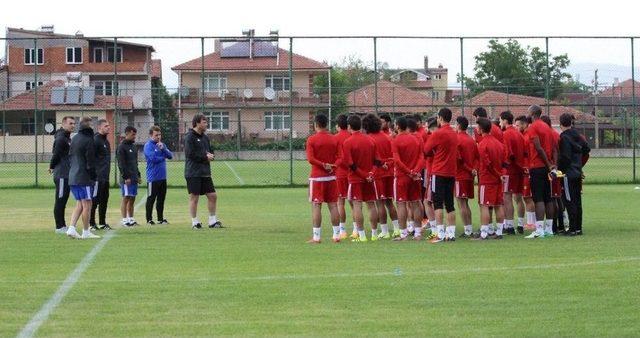 Evkur Yeni Malatyaspor, Bolu Kampında 4. G&uuml;n&uuml; Geride Bıraktı 2