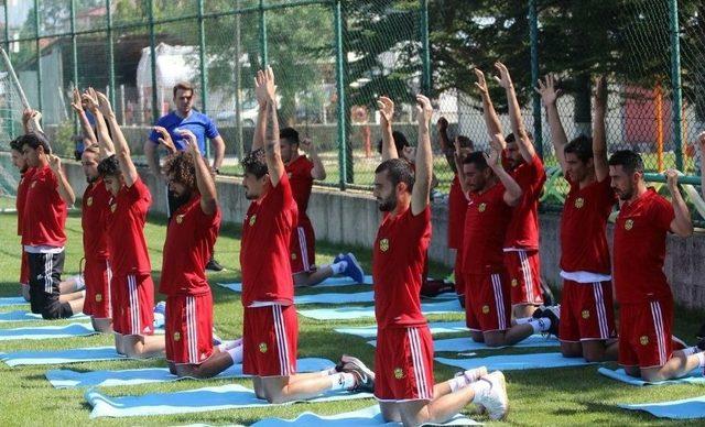 Evkur Yeni Malatyaspor, Bolu Kampında 4. Günü Geride Bıraktı
