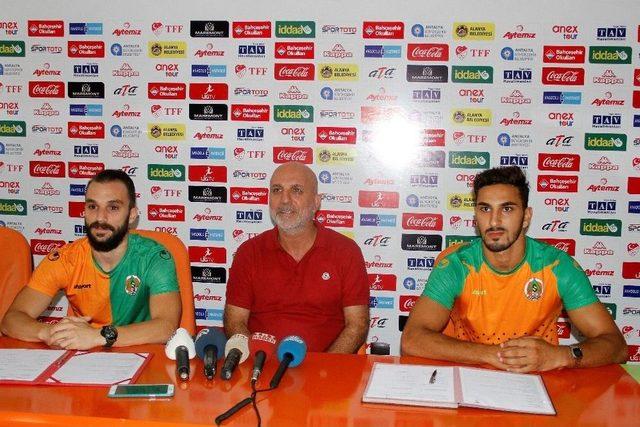 Alanyaspor’da 2 İmza Birden