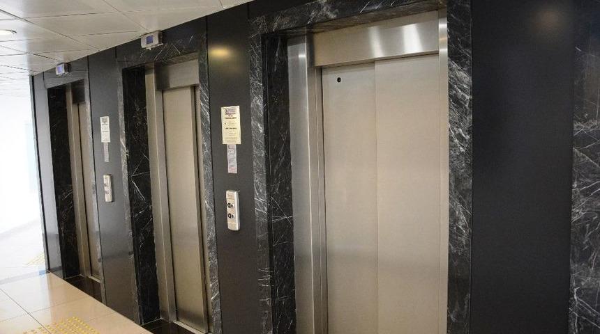 İzmit&rsquo;te 6 Ayda Bin 78 Asans&ouml;r&uuml;n Muayenesi Yapıldı