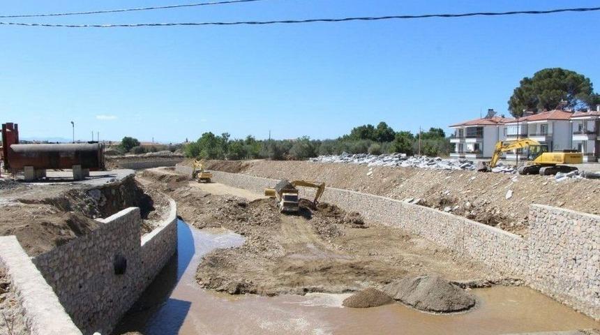 Dere İslah &Ccedil;alışmalarını İncelediler