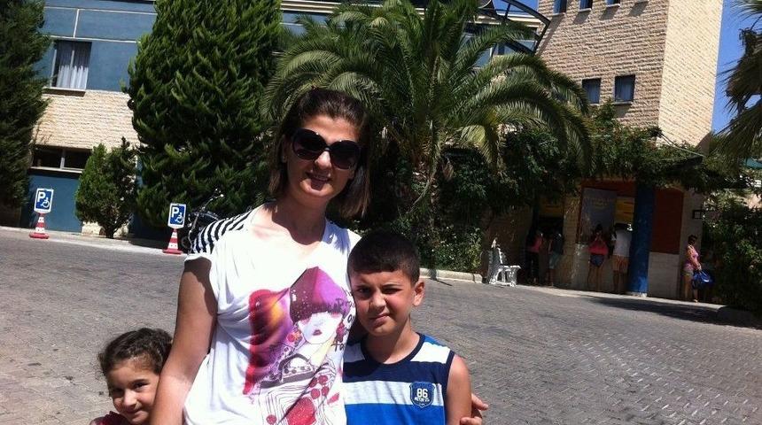 Anne Ve Oğlu Trafik Kazası Ayırdı