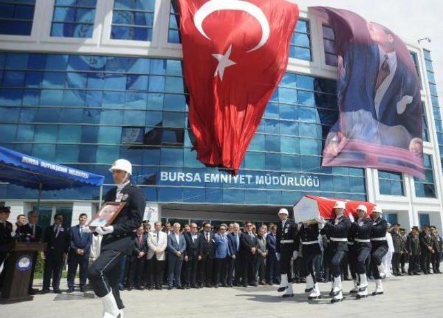 Gemlik’Te Eski Eş Dehşetinde, Öldürülen Avukatın Davayla Ilgisi Yokmuş