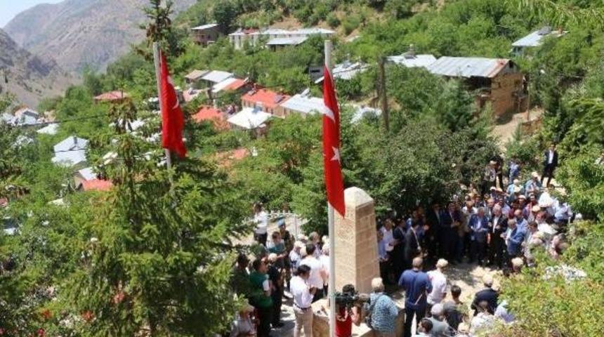 Bakan T&uuml;fenkci: Sadece Yollarda Değil Ter&ouml;ristleri Dağlarda Da Y&uuml;r&uuml;tm&uuml;yoruz