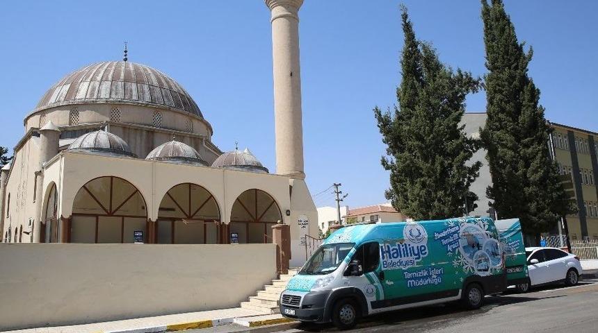 Haliliye&rsquo;de İbadethaneler Temizlendi