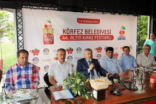 44. Kiraz Festivalinde Mustafa Ceceli Sahne Alacak