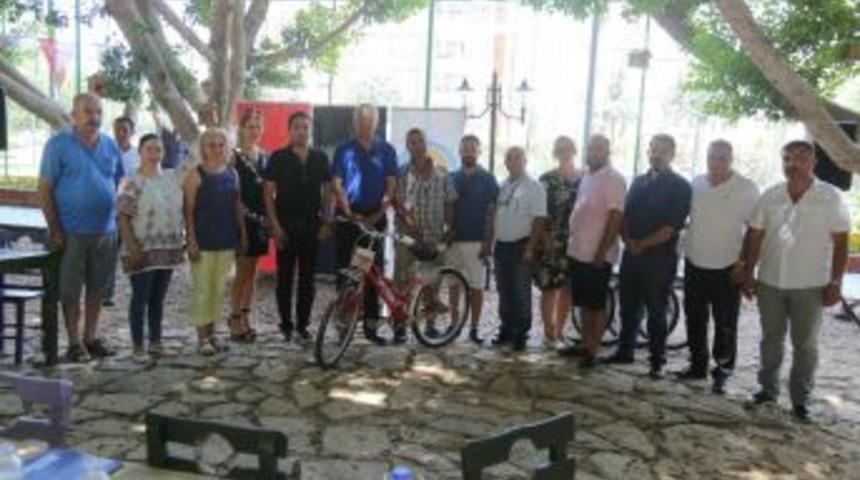 Mezitli&rsquo;de İş Yeri A&ccedil;an Esnaf, Bisikletine Kavuştu