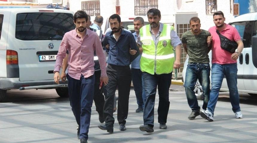 Konya&rsquo;da Pazar Yerinde Dehşet Sa&ccedil;an 3 Ş&uuml;pheli Adliyeye Sevk Edildi