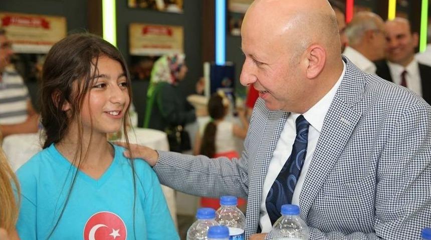 Kocasinan&rsquo;dan 15 Temmuz Şehit Ve Gazilerine Minnet Ve Saygıyla