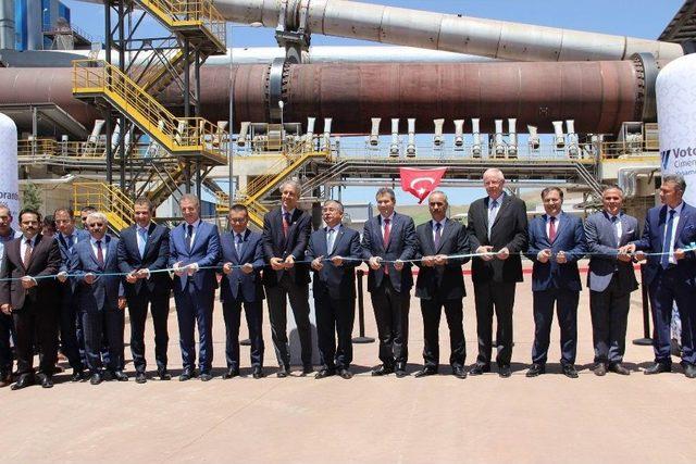 Bakan Yılmaz: "t&uuml;rkiye&rsquo;nin &Ouml;nceliği Eğitimdir" 1