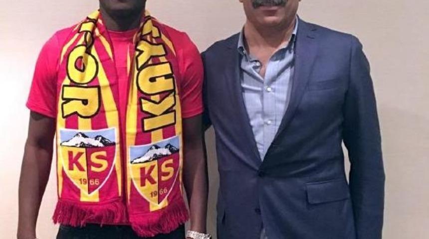 Asamoah Gyan, Kayserispor'a Imza Attı