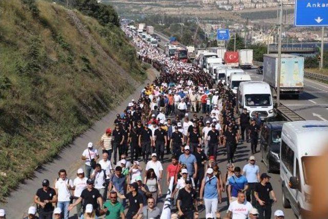 Kılıçdaroğlu: Adaleti Siyasetin Emrine Verirseniz Türkiye'nin Başı Beladan Kurtulmaz (8)