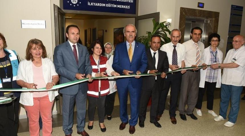 İlkyardım Eğitimi B&uuml;y&uuml;kşehir&rsquo;den