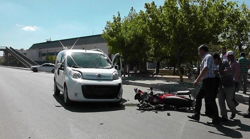 &Ccedil;an&rsquo;da Trafik Kazası: 1 Yaralı