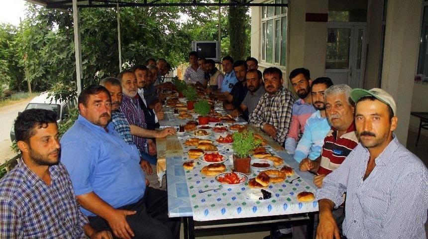 Başkan İncirli Sakinleriyle Kahvaltıda Biraraya Geldi