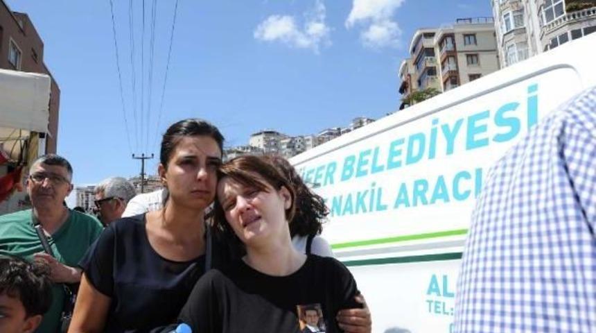 Gemlik&rsquo;Te Eski Eş Dehşetinde, &Ouml;ld&uuml;r&uuml;len Avukatın Davayla Ilgisi Yokmuş (4)