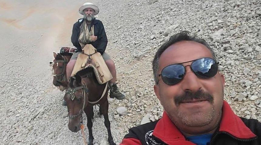 Kolu Kırılan Dağcı, Katırlarla Bulunduğu B&ouml;lgeden İndirildi