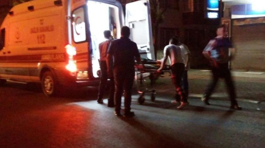 Bunalıma Giren Gen&ccedil; Kadın, Balkondan Atlayarak Canına Kıymak İstedi