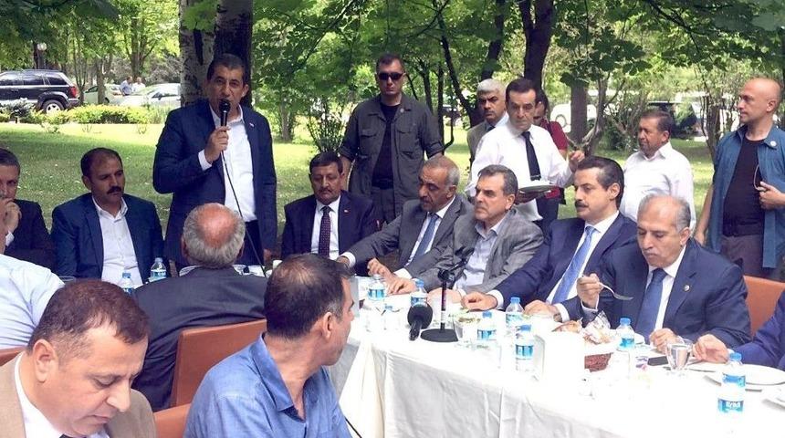 Bakan &Ccedil;elik&rsquo;e Destek Ziyareti