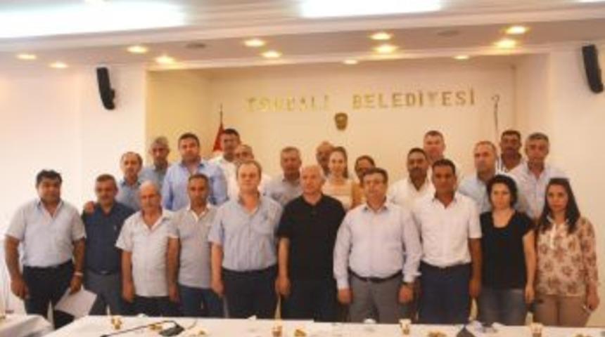 Torbalı&rsquo;nın En B&uuml;y&uuml;k Alanı &lsquo;15 Temmuz Şehitler Meydanı&rsquo; Oldu