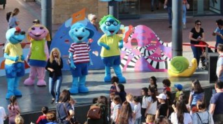 Forum Bornova &Ccedil;ocuk Kul&uuml;b&uuml; &lsquo;yaşasın Arkadaşlık&rsquo;&rsquo;la Devam Edecek