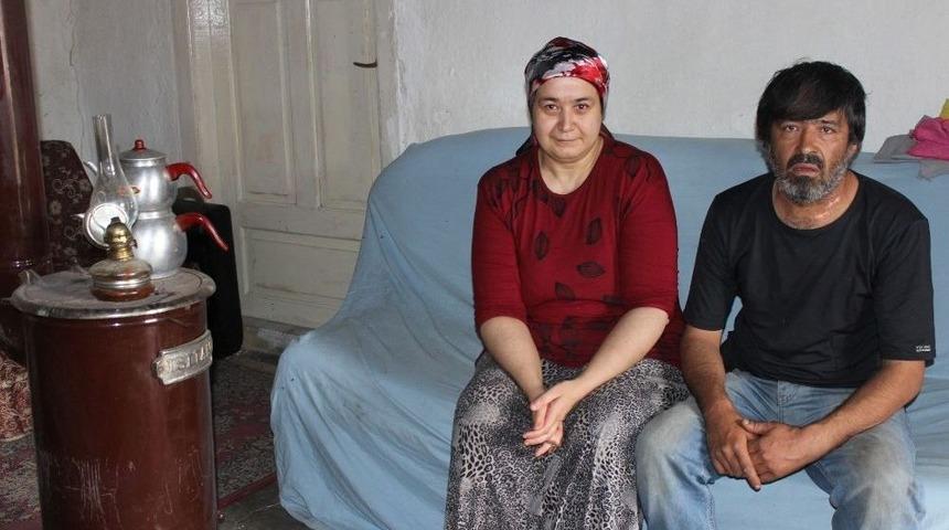 Kağıt Toplayan Aile Evsiz Kalacak