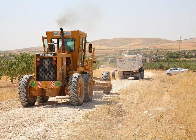 Haliliye Belediyesi Kırsalda Yol Çalışmalarını Sürdürüyor