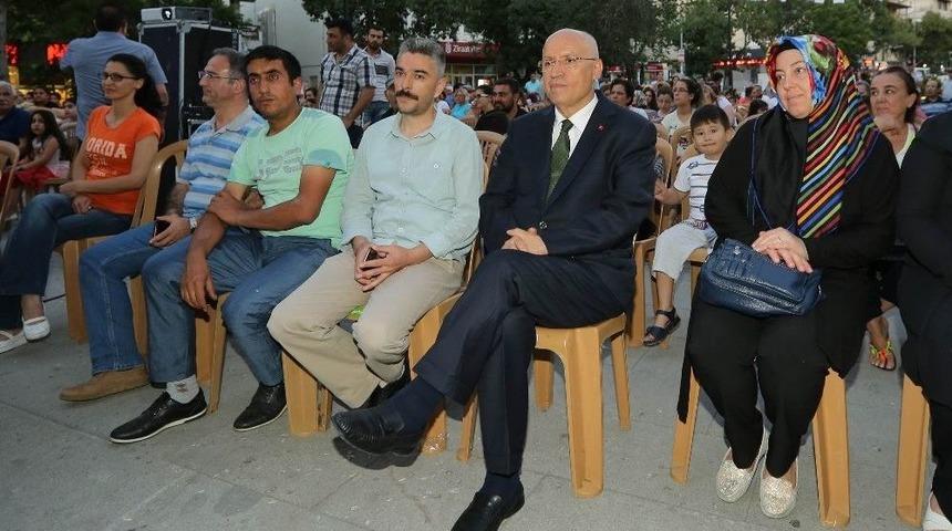 Yenimahalle&rsquo;de Sinema Nostaljisi