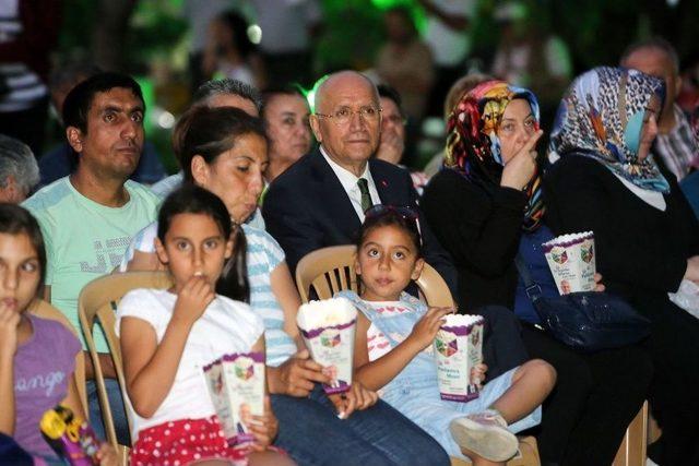 Yenimahalle&rsquo;de Sinema Nostaljisi 2