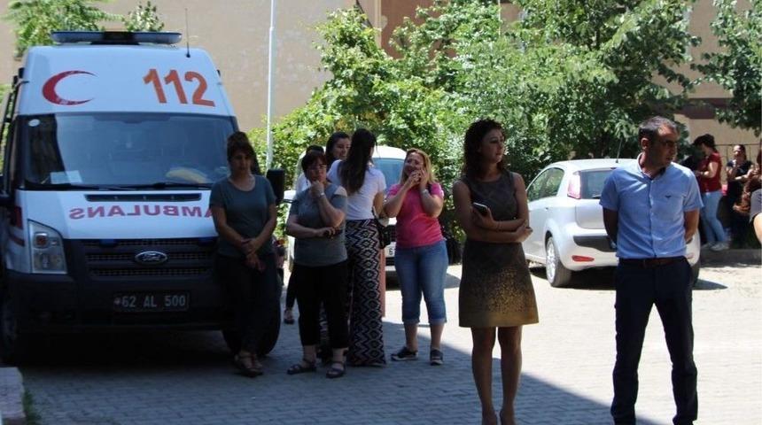 Sağlık M&uuml;d&uuml;rl&uuml;ğ&uuml;nde Afet Ve Yangın Tatbikatı