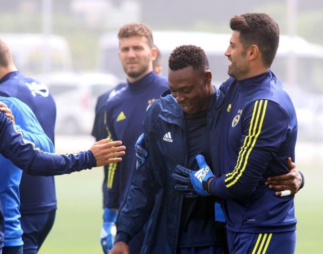 Fenerbah&ccedil;e Tam Kadro &Ccedil;alıştı