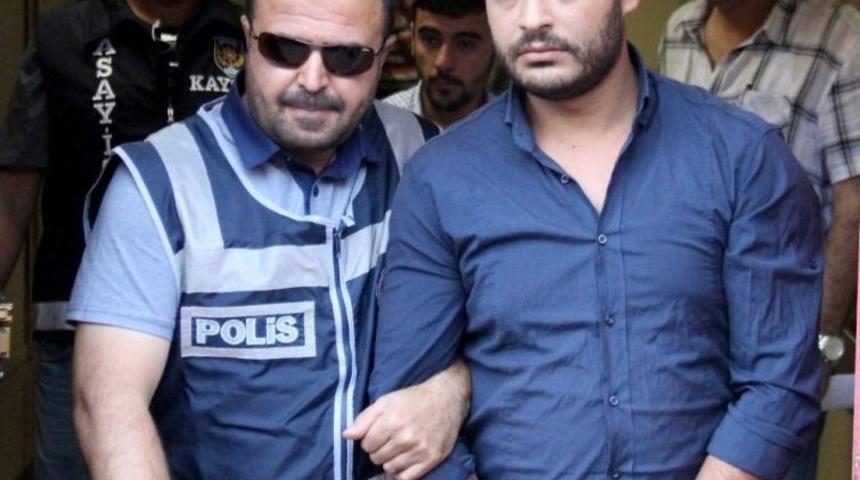 Kayseri&rsquo;deki Cinayetin Zanlıları Adliyeye Sevk Edildi