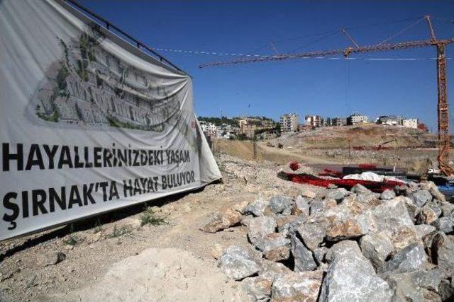 Şırnaklılar 'şırnak İl Kalsın' Kampanyası Başlattı