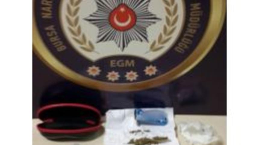 Bursa&rsquo;da Uyuşturucu Operasyonu: 6 G&ouml;zaltı