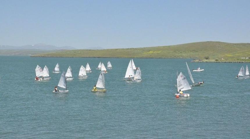 Kars Valiliği B&uuml;nyesinde Yelken Kul&uuml;b&uuml; Kuruldu