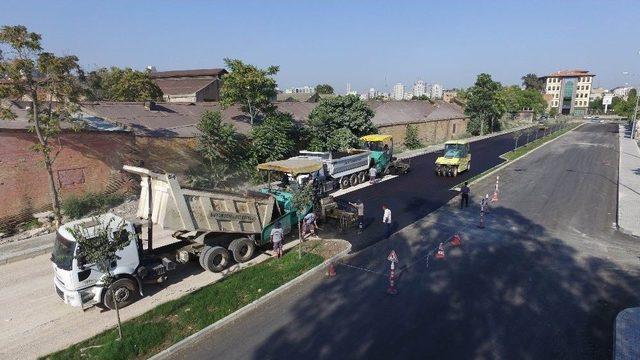 Asfalt &Ccedil;alışmaları Gece, G&uuml;nd&uuml;z Devam Ediyor 1