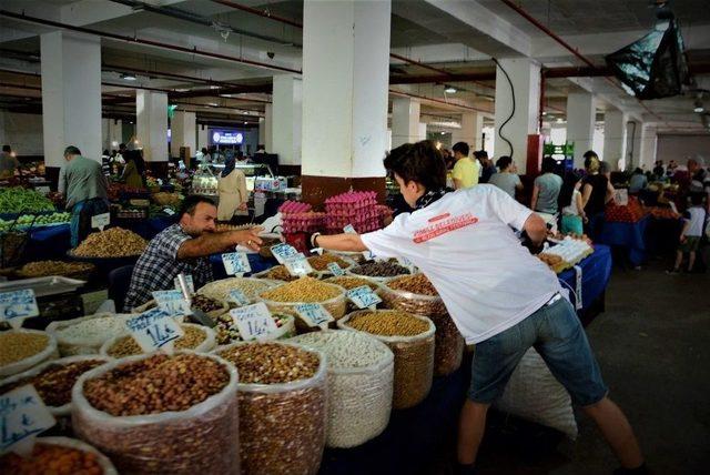 Körfez Belediyesi 2 Bin Ton Kiraz Dağıtacak