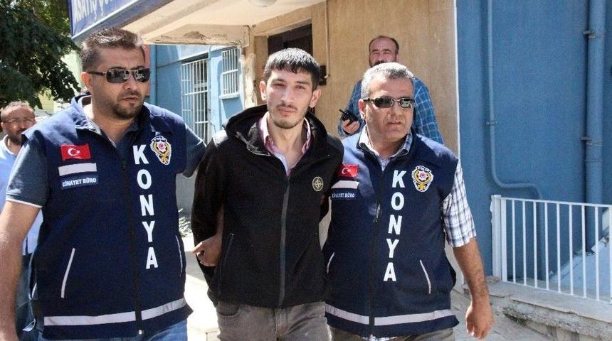 Otomobilinde &Ouml;ld&uuml;r&uuml;len Şahsı Sevgilisinden Para İstediği İ&ccedil;in Vurmuş