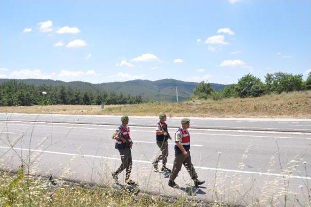 Tır Şoförünün Dikkati 2 Kaçağı Yakalattı