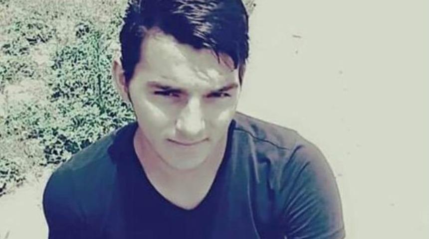 Su Kuyusu A&ccedil;arken G&ouml;&ccedil;&uuml;k Altında Kaldı