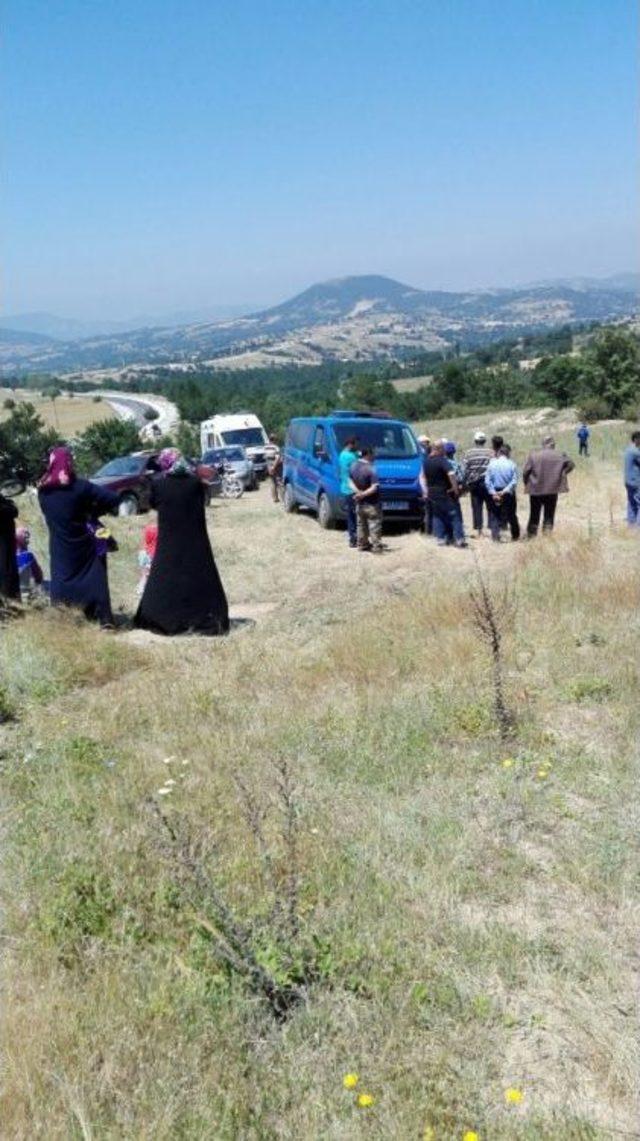 Su Kuyusu A&ccedil;arken G&ouml;&ccedil;&uuml;k Altında Kaldı 1