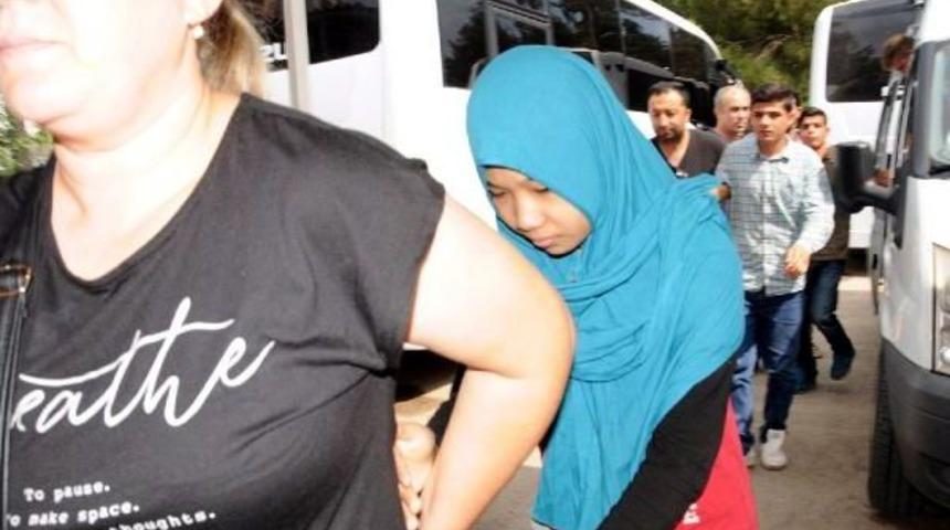 Firardaki Deaş Üyesine, Endonezyalı Kıza 'cinsel Istismar' Soruşturması