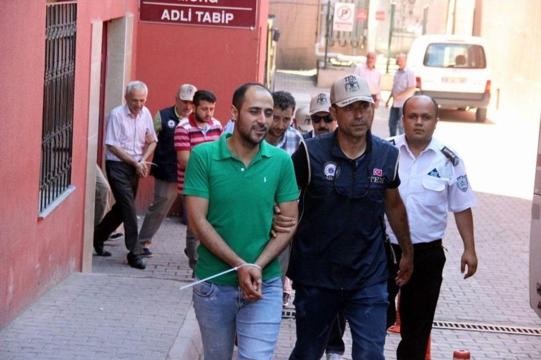 Kayseri&rsquo;de Bylock Operasyonunda G&ouml;zaltına Alınan 17 Kişi Adliyeye &Ccedil;ıkarıldı