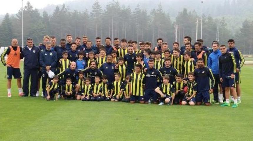 Fenerbah&ccedil;e Eksiksiz &Ccedil;alıştı