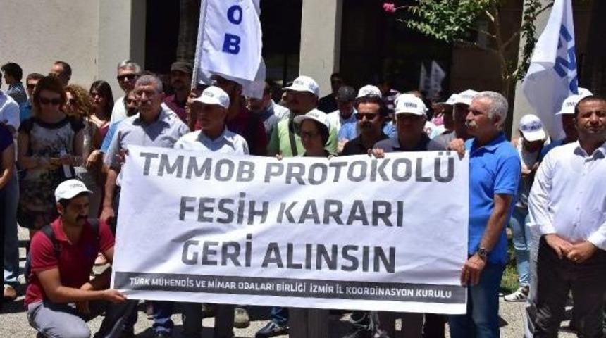 Tmmob'dan Sgk &Ouml;n&uuml;nde Protokol Tepkisi