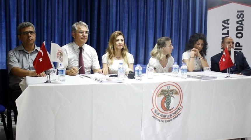 Antalya&rsquo;da Doktor Şiddetine Tepki